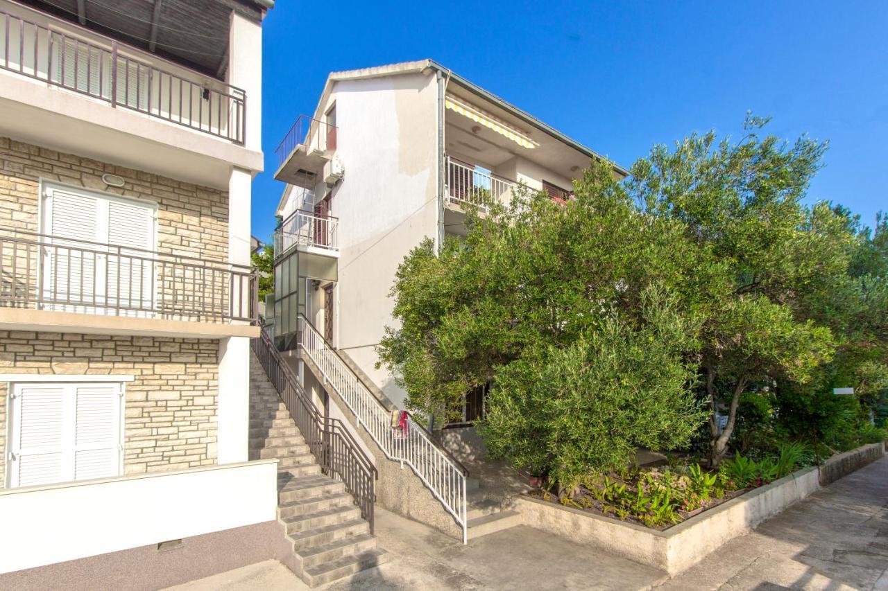 Apartments Ivan Водице Екстериор снимка
