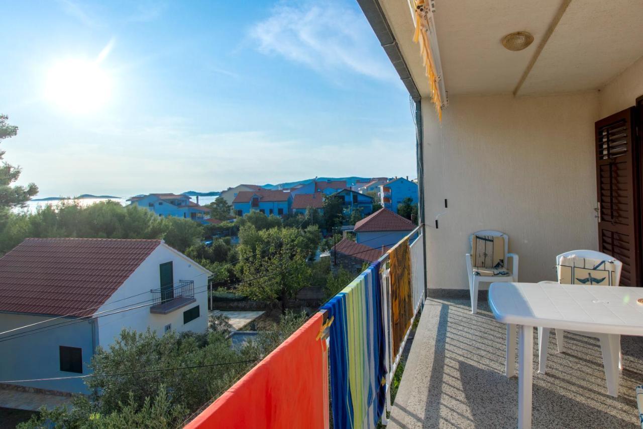 Apartments Ivan Водице Екстериор снимка