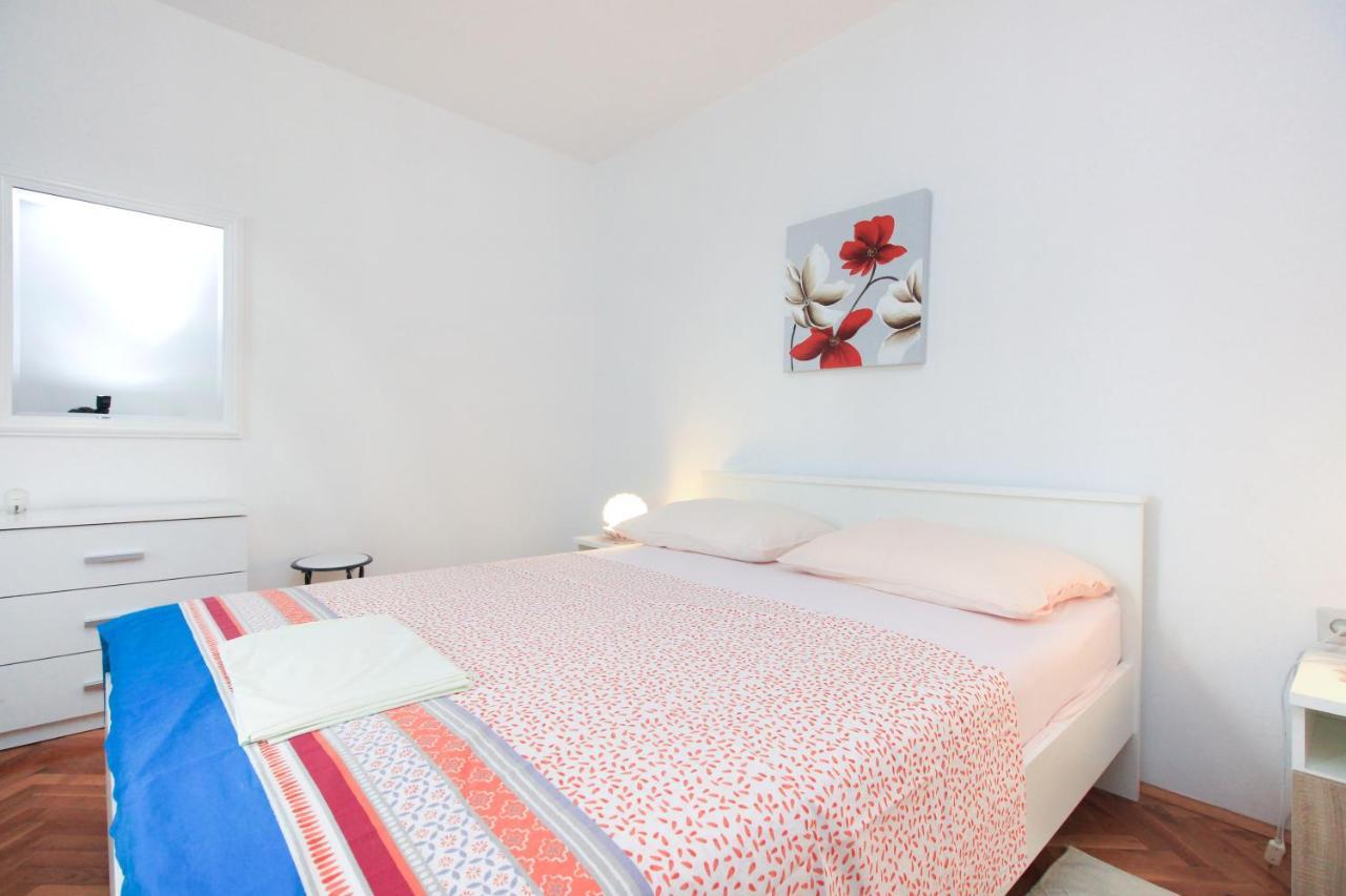 Apartments Ivan Водице Екстериор снимка