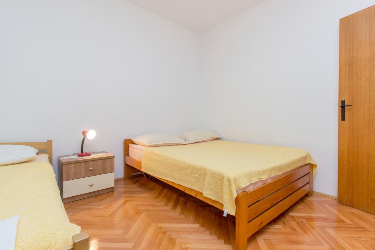Apartments Ivan Водице Екстериор снимка