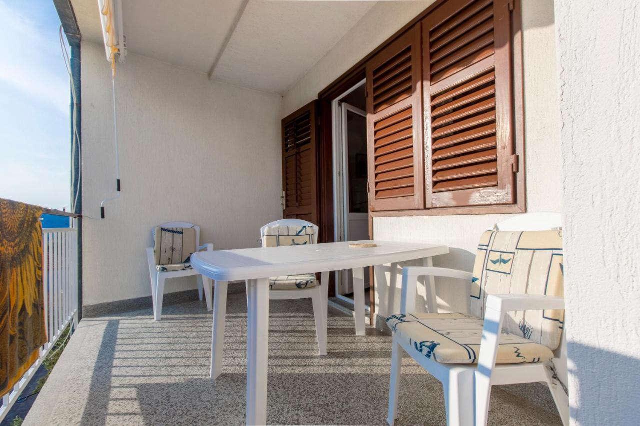 Apartments Ivan Водице Екстериор снимка