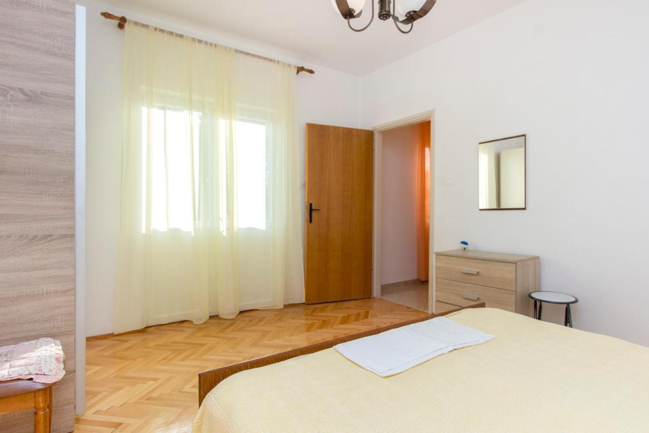 Apartments Ivan Водице Екстериор снимка