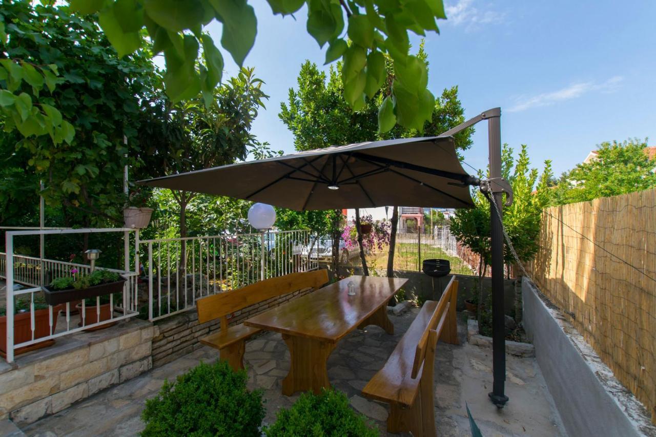 Apartments Ivan Водице Екстериор снимка